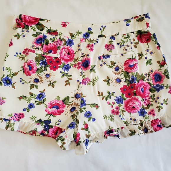 Adorbz Forever 21 Tap Pant Skort with Sweet Floral Design and Fun Details - Picture 3 of 7